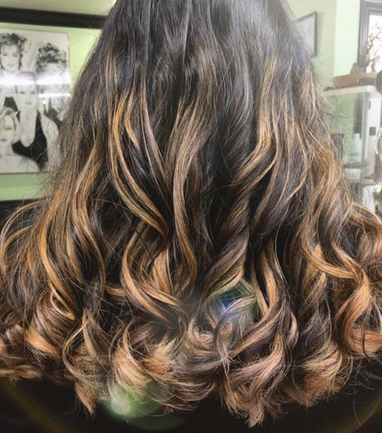 Caramel balayage waves
